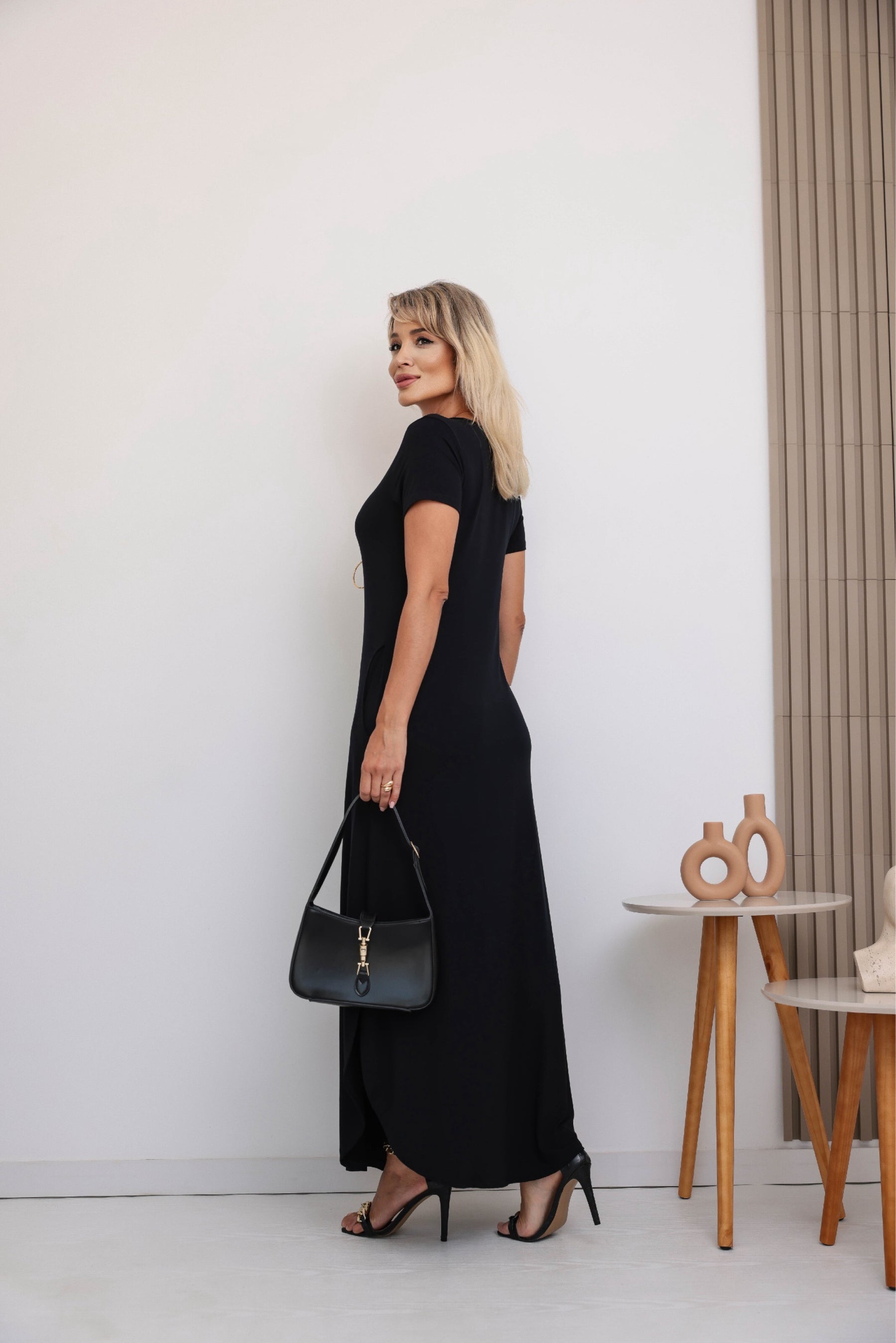 Vestido longo de manga curta com decote redondo Verão