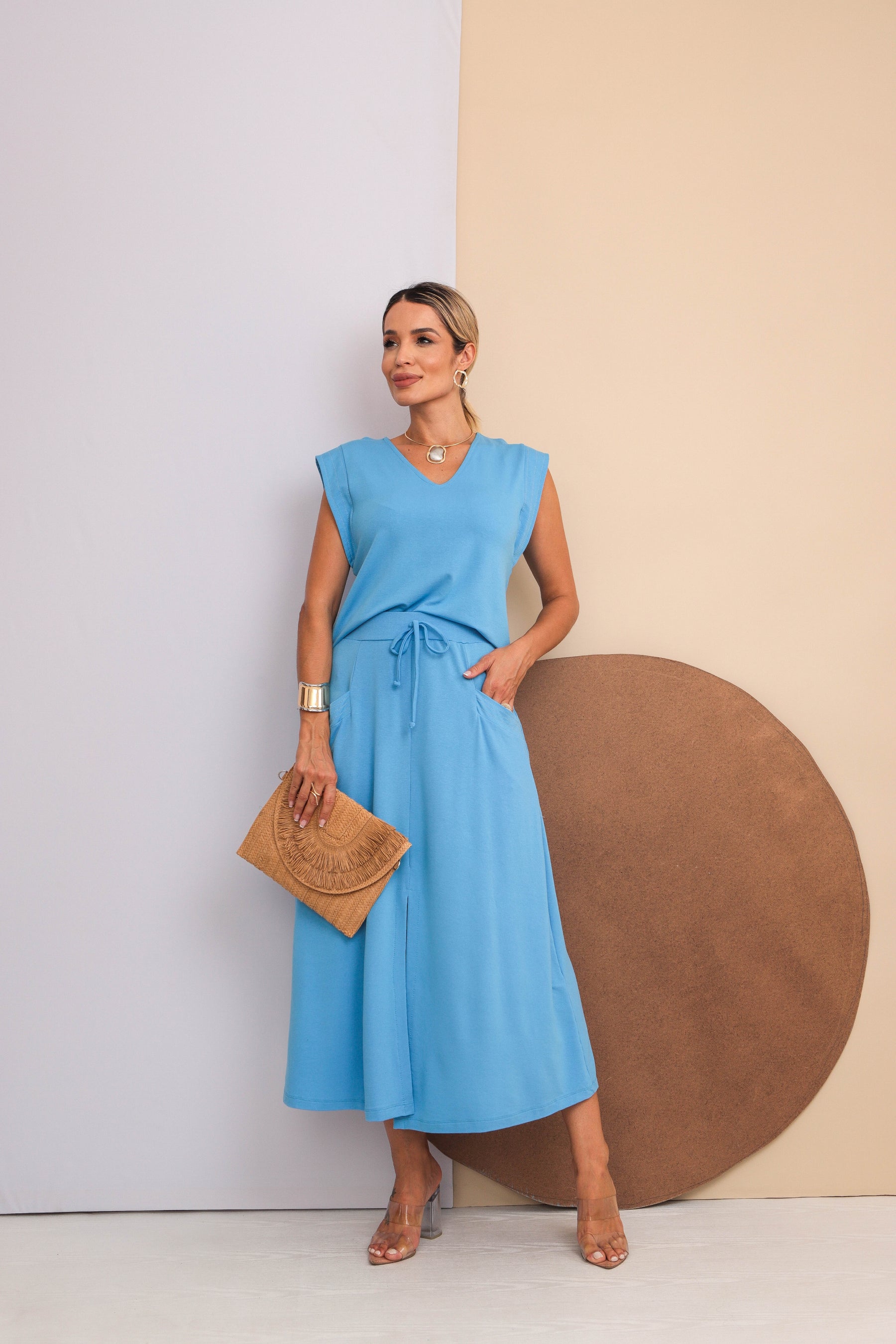 Conjunto de saia maxi midi com blusa de manga japonesa e decote em V Helena
