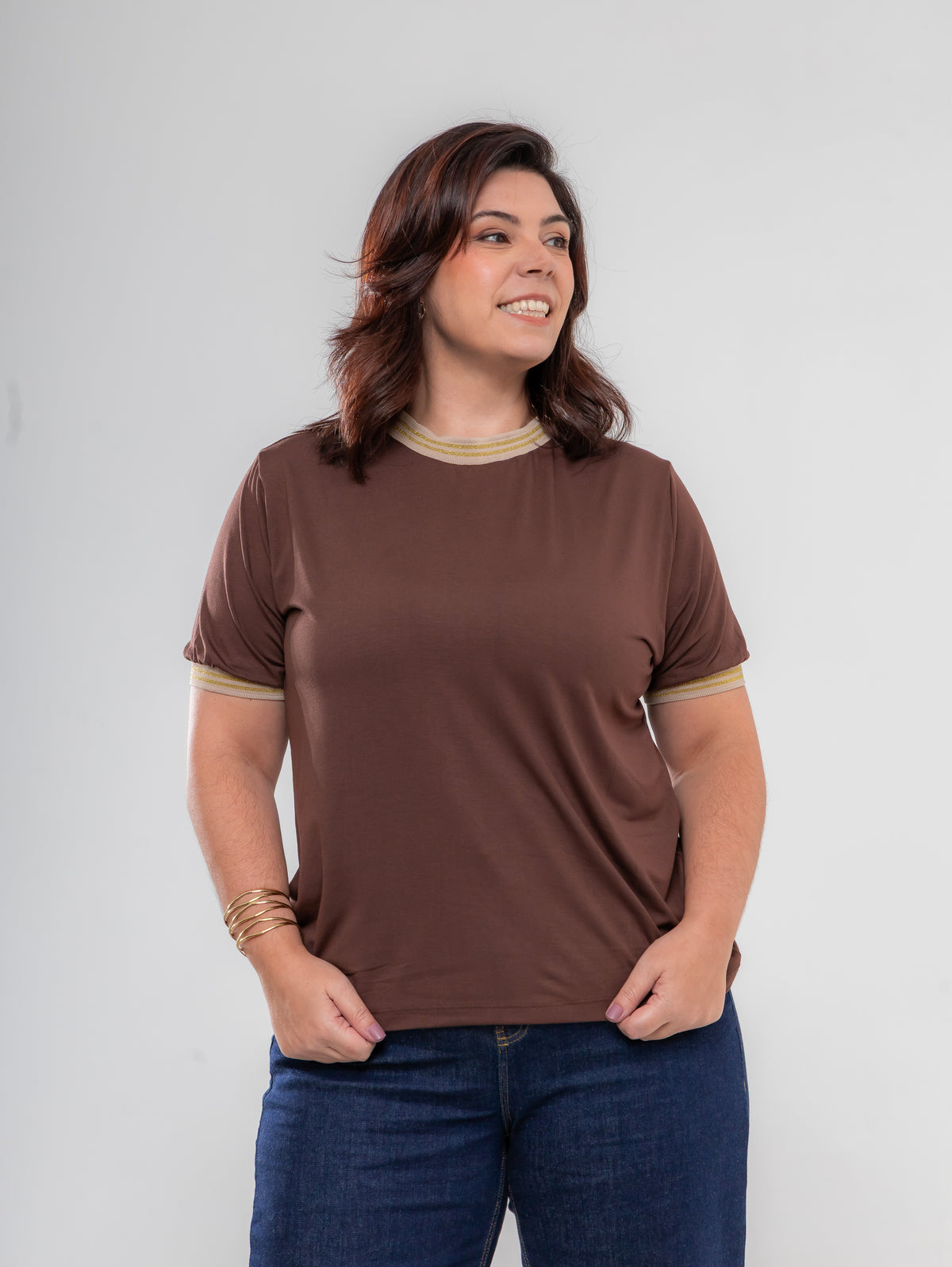 Camiseta de manga curta marrom Basic