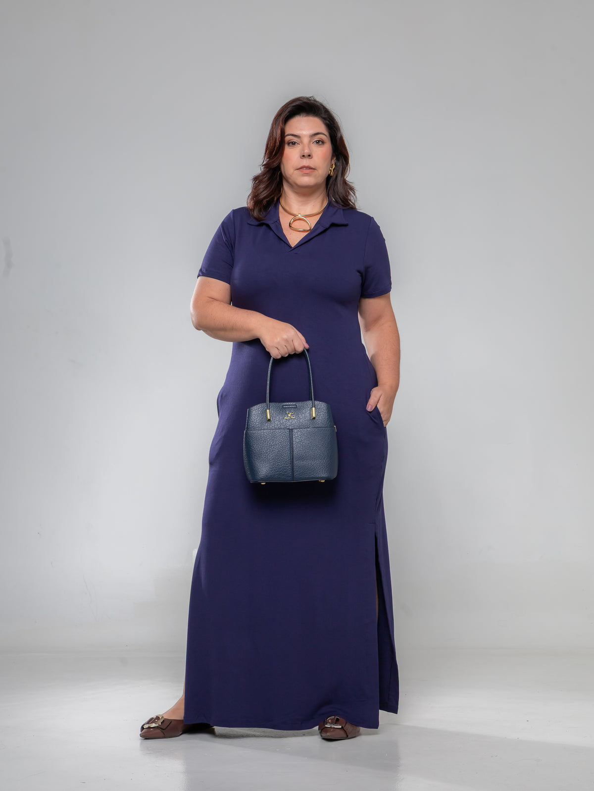 Vestido longo de manga curta com gola polo e fendas laterais azul Polo