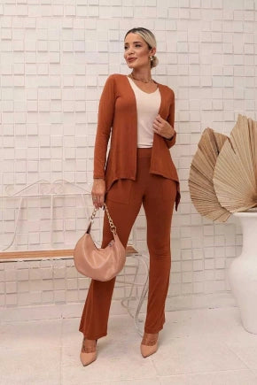 Conjunto de calça reta com regata e cardigã Ana