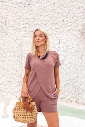 Conjunto de shorts com blusa manga curta e gola redonda Nicole