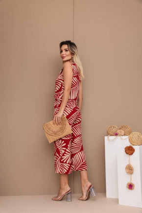 Conjunto pantacourt com regata de gola redonda Grace