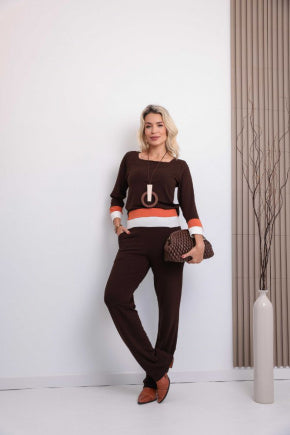 Conjunto de calça reta e blusa decote quadrado com manga 7/8 Simone