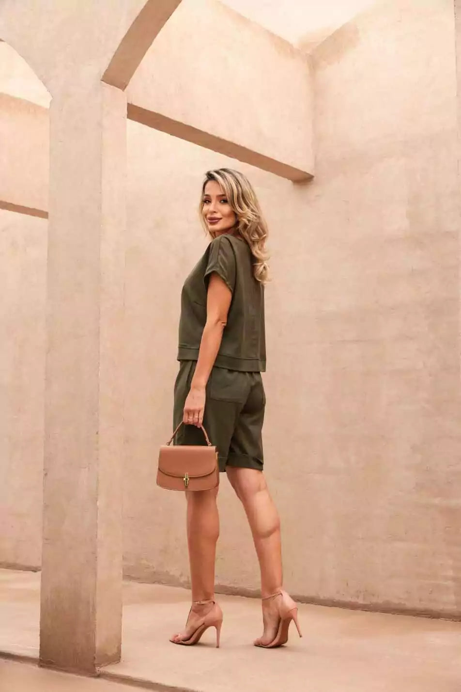 Conjunto de bermuda e blusa manga curta Anelise