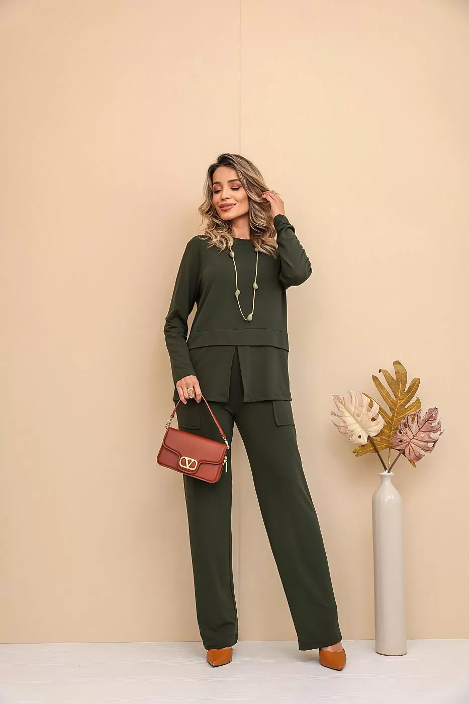Conjunto de calça reta com blusa de manga longa Rose