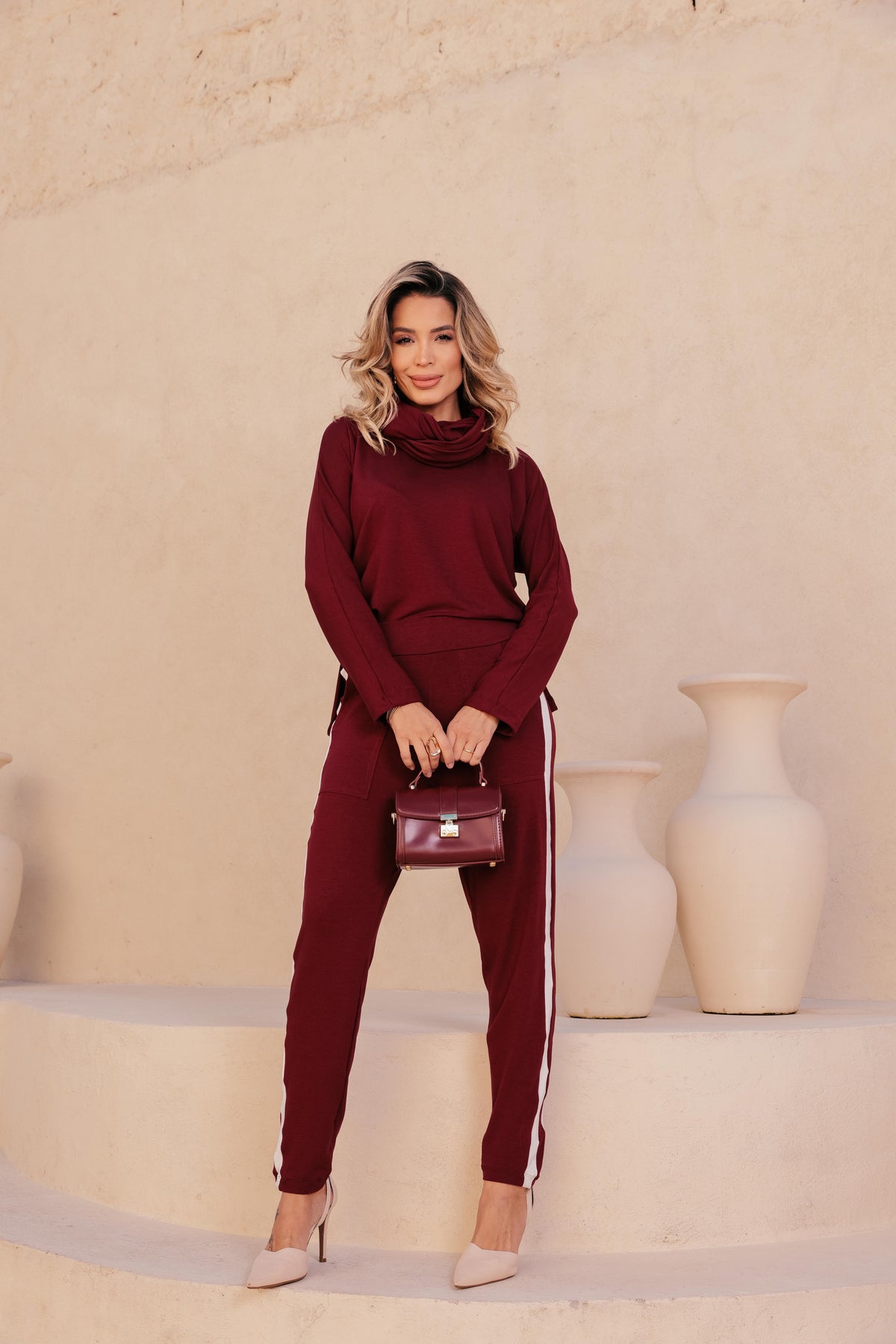 Conjunto de calça skinny com blusa manga longa e gola removível Bia