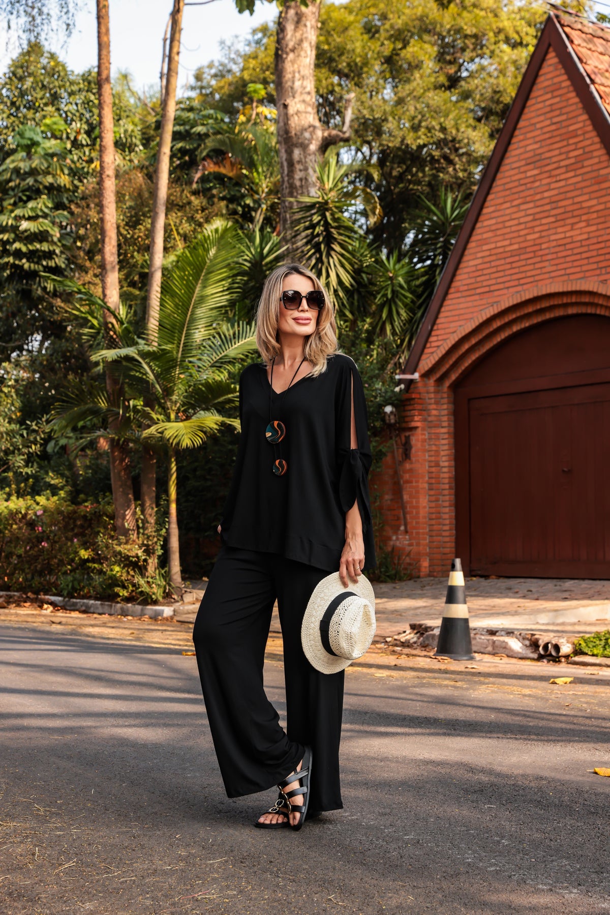 Conjunto de calça pantalona e blusa manga 3/4 com decote V Luna