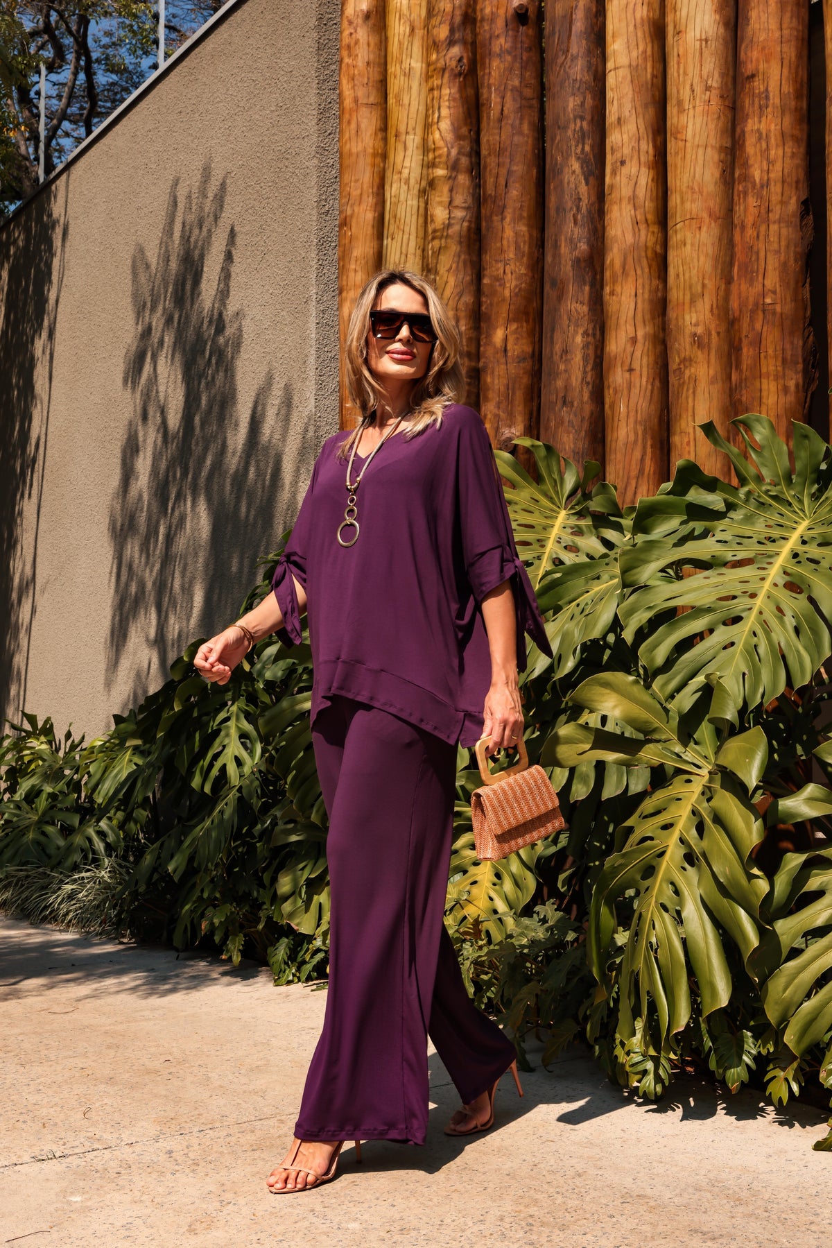 Conjunto de calça pantalona e blusa manga 3/4 com decote V Luna