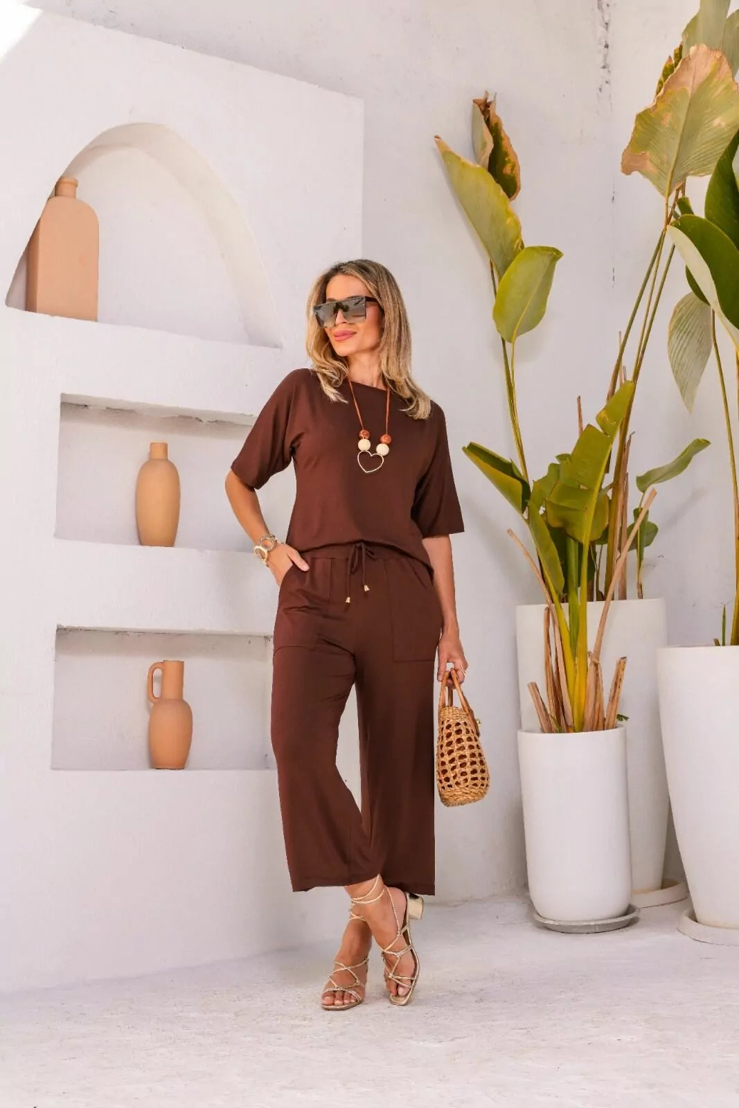 Conjunto pantacourt manga curta e gola careca Grace