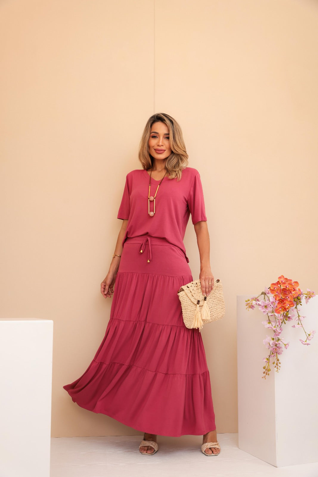 Conjunto de saia longa 3 Marias com blusa manga curta e decote V Ana Júlia