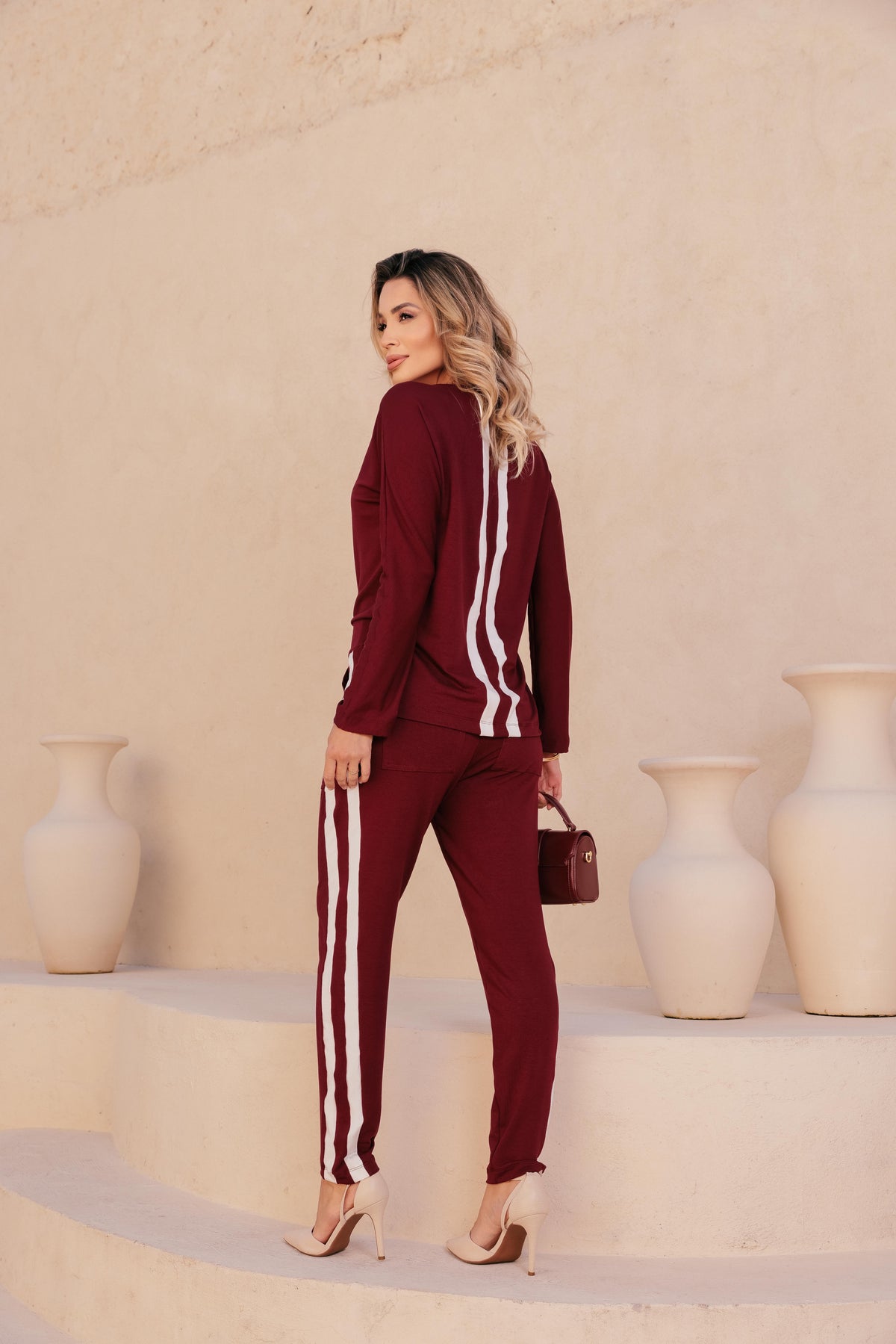 Conjunto de calça skinny com blusa manga longa e gola removível Bia