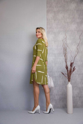 Vestido curto manga 3/4 com decote canoa Sol