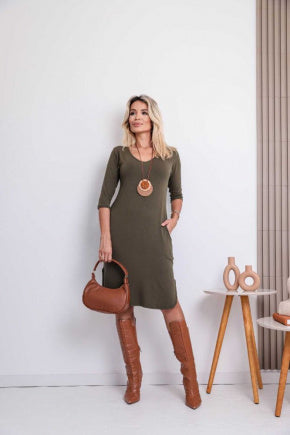 Vestido curto manga 3/4 com decote canoa Sol