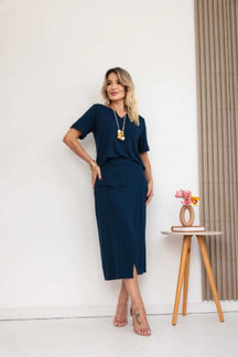 Conjunto de saia midi com blusa manga curta e gola V Esther