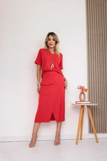 Conjunto de saia midi com blusa manga curta e gola V Esther