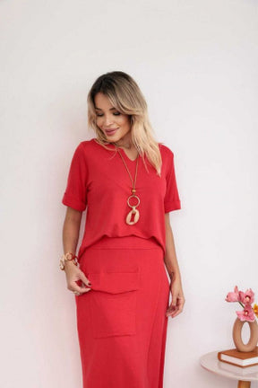Conjunto de saia midi com blusa manga curta e gola V Esther