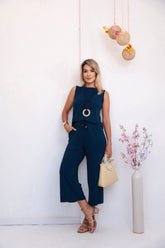 Conjunto pantacourt com regata de gola redonda Grace