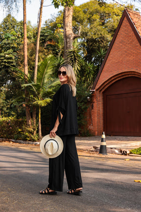 Conjunto de calça pantalona e blusa manga 3/4 com decote V Luna