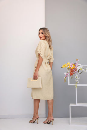Vestido midi com fechamento em botões Isabel