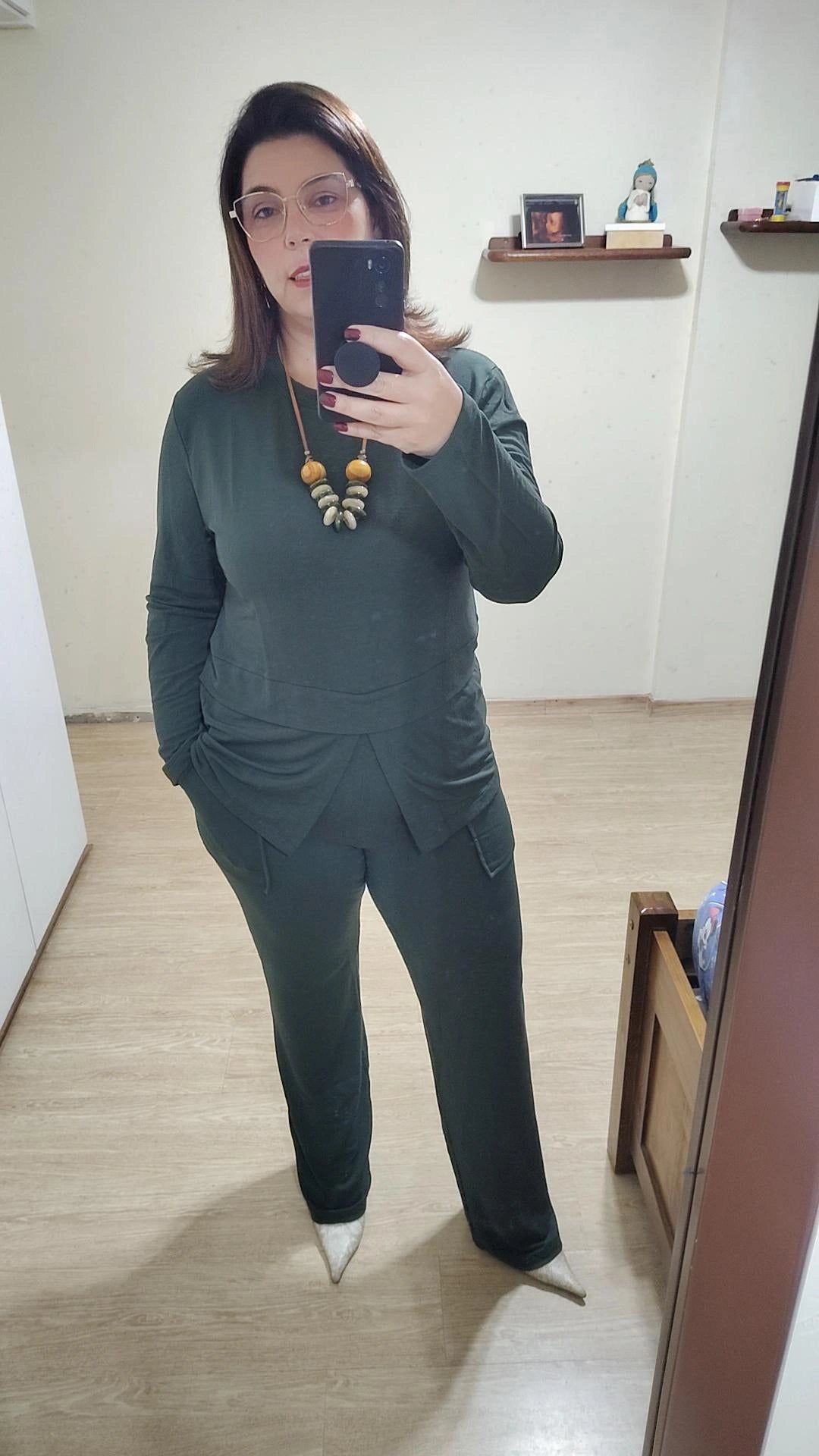 Conjunto de calça reta com blusa de manga longa Rose