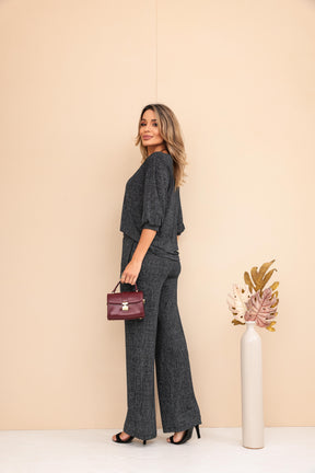 Conjunto de calça pantalona com blusa manga 3/4 Leia