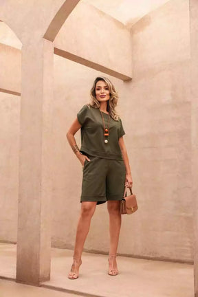 Conjunto de bermuda e blusa manga curta Anelise