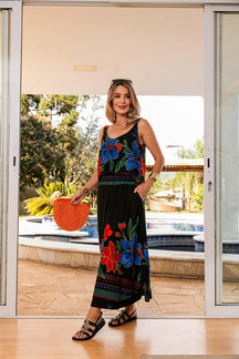 Conjunto de saia longa com blusa regata decote redondo Elize