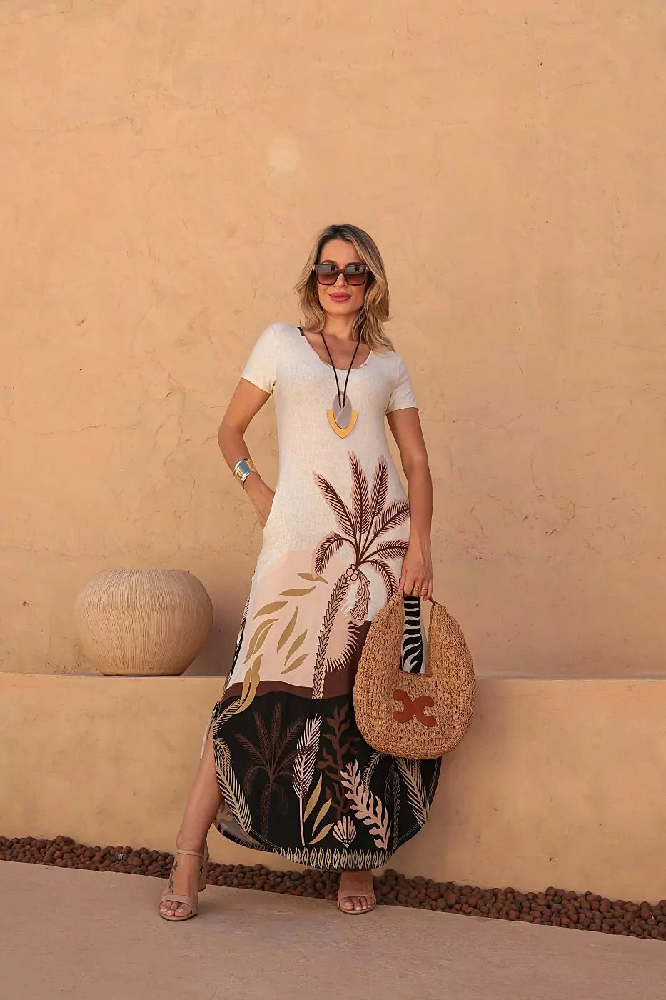 Vestido longo de manga curta com decote redondo Verão